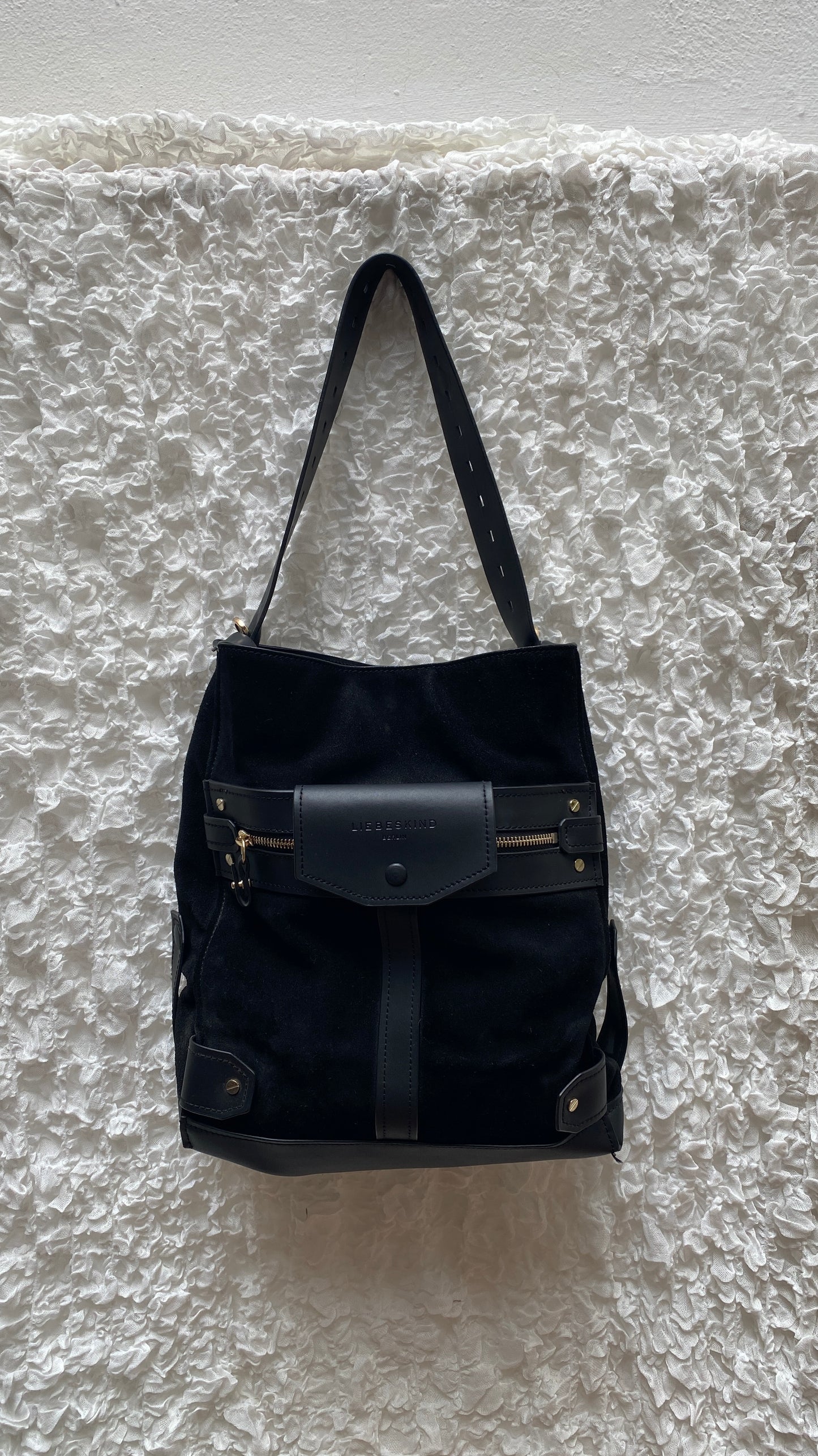Liebeskind Berlin Suede Shoulder Bag – Dual Strap Design