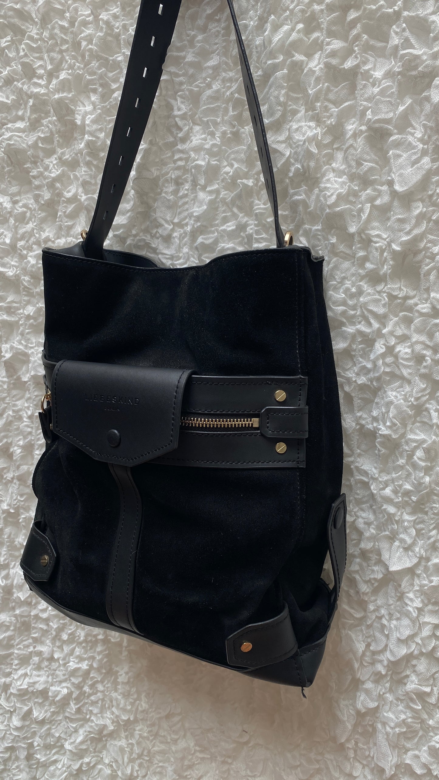 Liebeskind Berlin Suede Shoulder Bag – Dual Strap Design