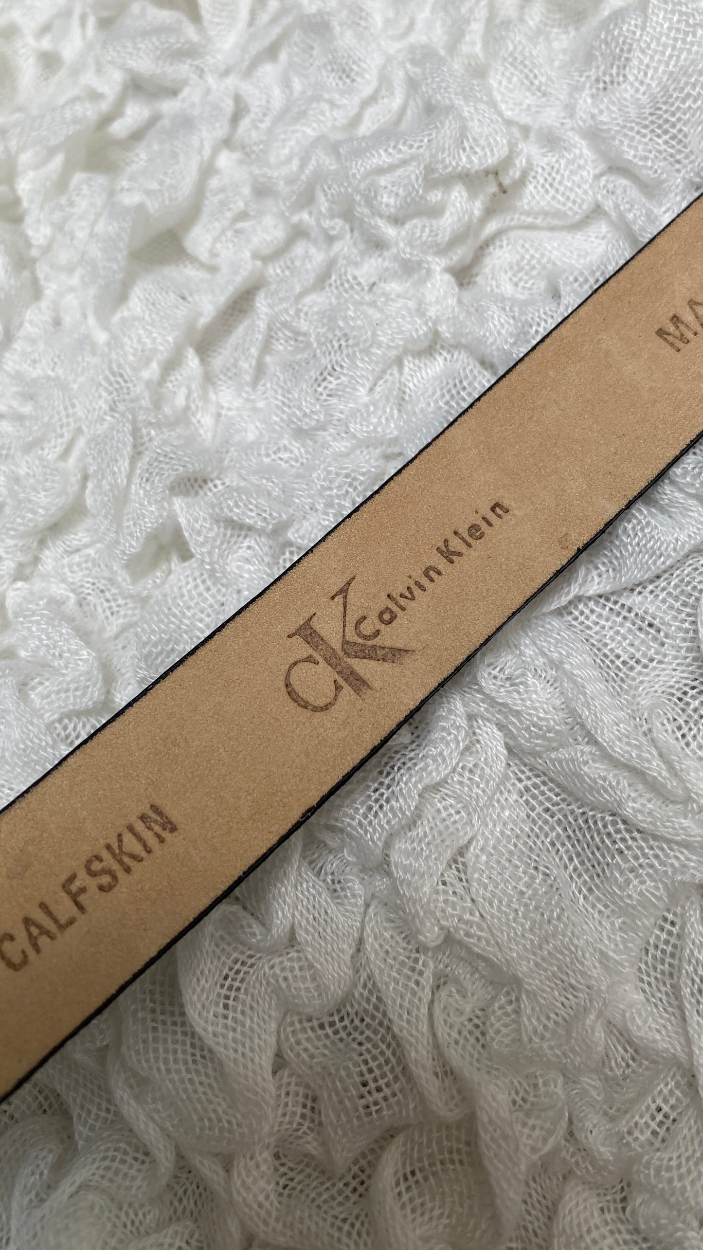 Pre-Owned Calvin Klein Embossed Leather Belt – Size S